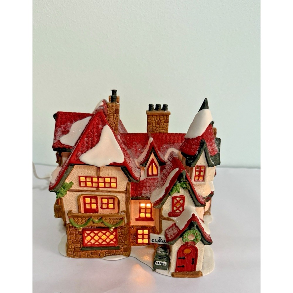 Department 56 Santa's Workshop North Pole Series Lighted Building #5600-6